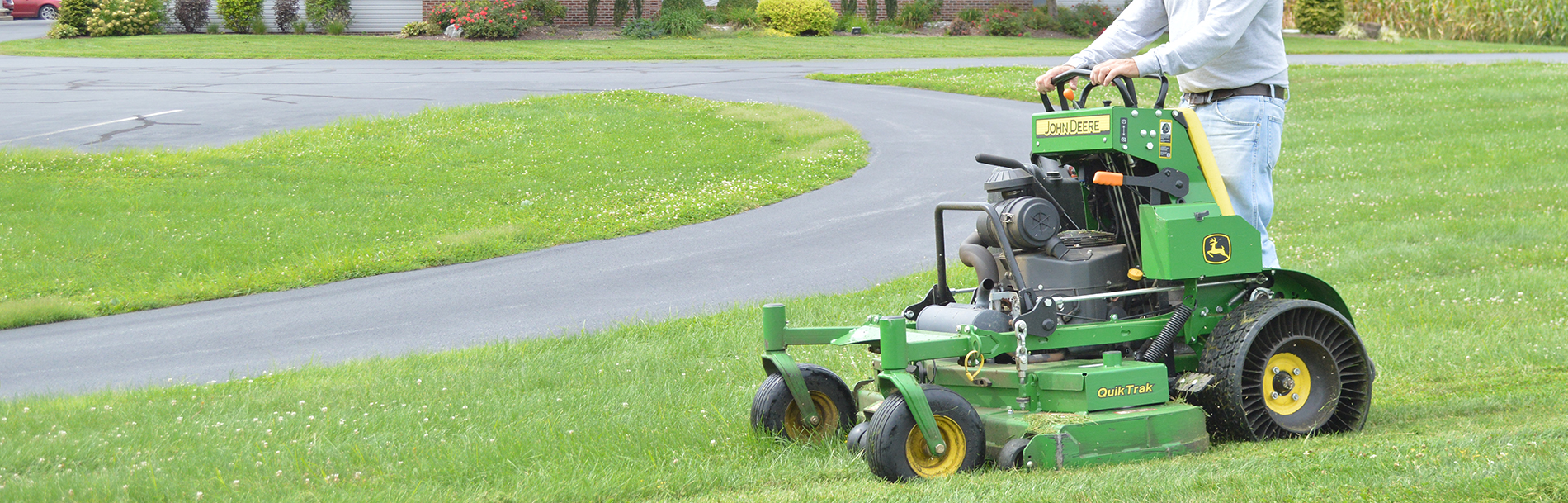 Commercial Deer Country Farm and Lawn, Inc. Manheim Pennsylvania